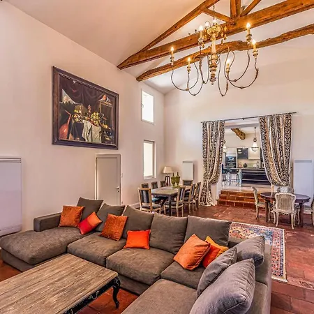 3 Bedroom Awesome In 度假居